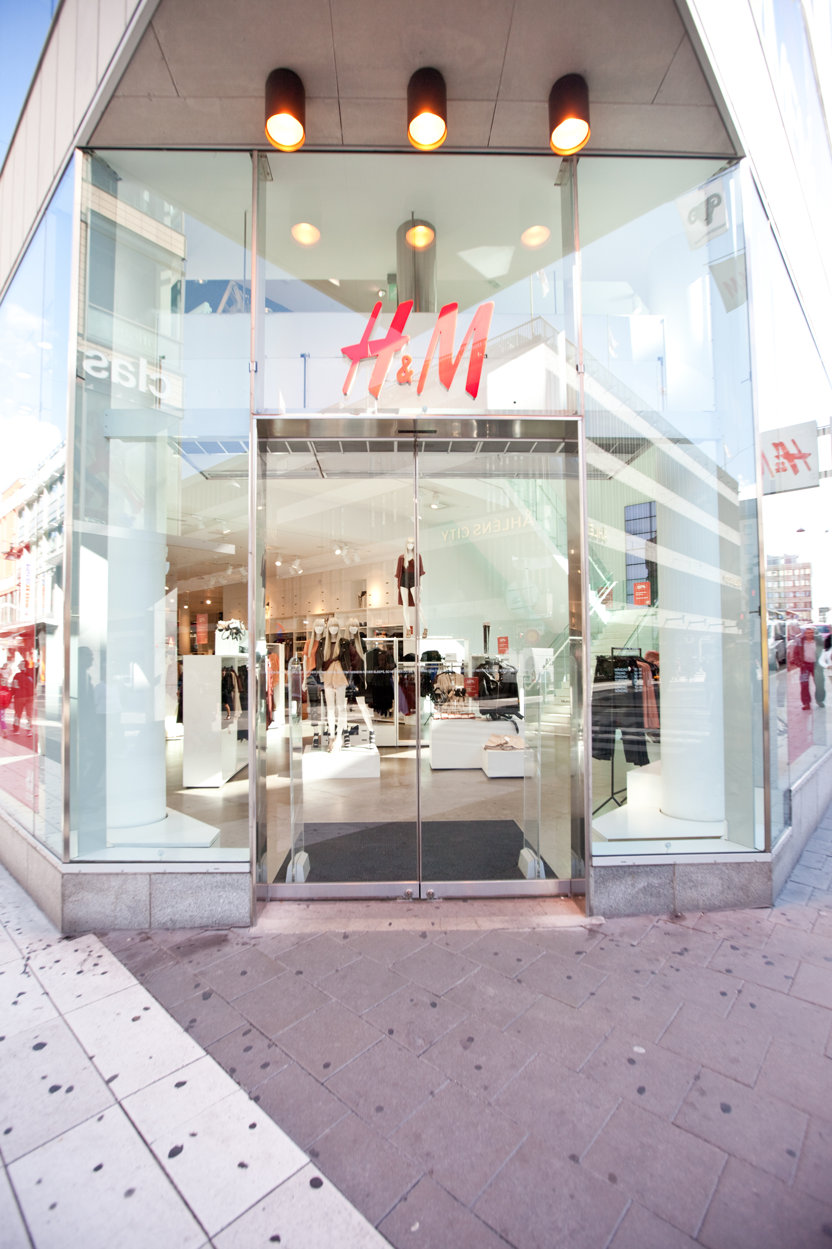 H&M skapar upplevelseköp